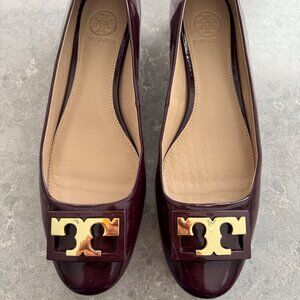 Tory Burch 'Gigi' Block Heel Pump, Size 7.5